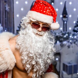 RED CAP New Year strip show